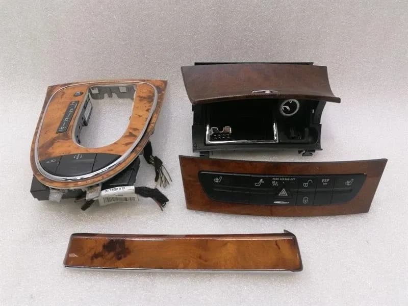 MERCEDES-BENZ Mercedes E W211 Console Cover Ashtray A2116800650 Ashtray A2116806236