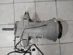 ASTON MARTIN Aston Martin Vanquish AM310 Gearbox FD33-70041-AB Transmission AUTOMATIC AT — thumbnail 3