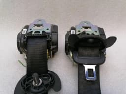 BENTLEY Bentley Bentayga 36A MK2 rear seat belt set 36A857812A seat belt set — thumbnail 3