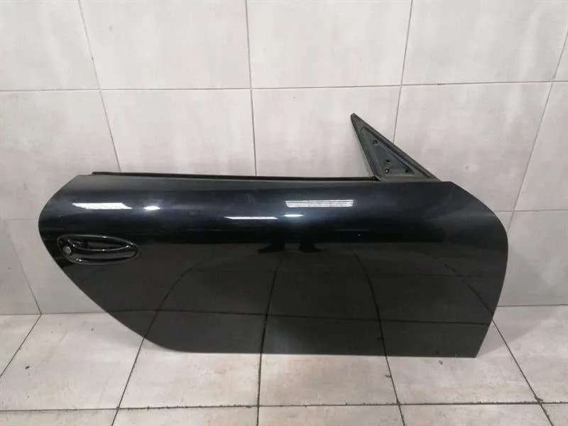 Porsche 911 997 right front door 99753101204 door front right
