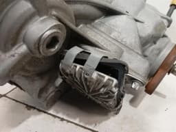 BMW BMW 5 Series F90 G30 M5 Transfer Box 8092621 FAULTY Transfer Case — thumbnail 7