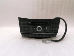 MERCEDES-BENZ MERCEDES E CLASS W207 CD PLAYER A2129004208 AUDIO SYSTEM CONTROLLER A2079050351 — thumbnail 2
