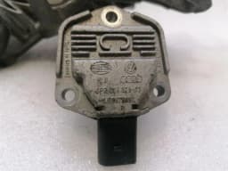 BENTLEY Bentley Continental Flying Spur oil filter housing 07D115911J oil cooler holder — thumbnail 6