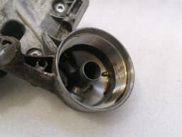 BENTLEY Bentley Continental Flying Spur oil filter housing 07D115911J oil cooler holder — thumbnail 2