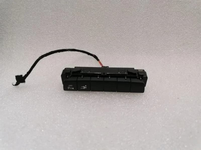 MERCEDES-BENZ Mercedes C Class W205 Parking Sensor Switch A2059051214 Switch
