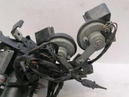 MERCEDES-BENZ Mercedes C Class W204 Air Pump Holder Bracket A0001405985 Air Pump Holder AMG — thumbnail 4