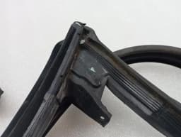 PORSCHE Porsche Boxster 987 Seal 98756132700 GASKETS WINDSHIELD — thumbnail 7