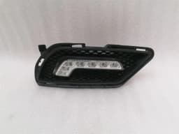 MERCEDES-BENZ Mercedes E W207 right front foglamp A2128200856 fog light right defect — thumbnail 10