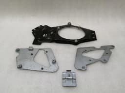 MERCEDES-BENZ Mercedes G-Wagen W463 rear right door holder bracket A4637320214 holder carrier — thumbnail 3