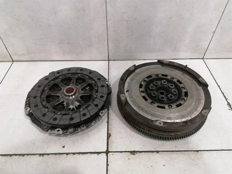 PORSCHE Porsche 911 997 Flywheel + Clutch Basket 99711691315 Clutch Flywheel