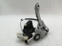 MASERATI Maserati Granturismo M145 front right door lock 68893300 door lock faulty RHD — thumbnail 6