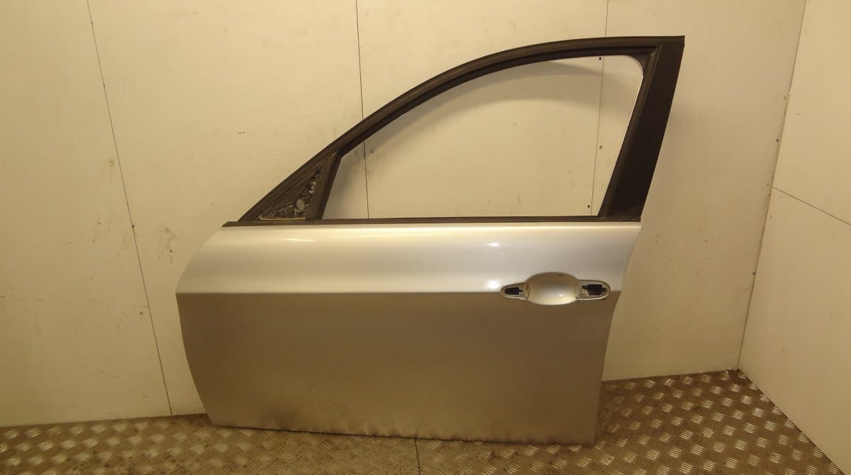 BMW 7203643 5A2A385 Door Front Left BMW 3 (E90, E91, E92, E93) (2005-2011)
