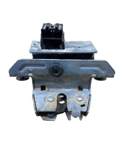 VOLVO 31333541 Bootlid / tailgate lock VOLVO V70 III (BW) (2007-2016) — thumbnail 2