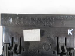 MERCEDES-BENZ A2518300554 A2518302154 2518300554 Air Vent Center Front MERCEDES-BENZ R-CLASS (W251) (2006-2013) — thumbnail 5