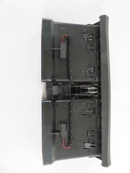 MERCEDES-BENZ A2518300554 A2518302154 2518300554 Air Vent Center Front MERCEDES-BENZ R-CLASS (W251) (2006-2013) — thumbnail 4