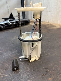 MITSUBISHI 1760A395 1760A472 Fuel delivery pump MITSUBISHI OUTLANDER III (GG, GF, ZJ, ZK, ZL) (2012-2021) — thumbnail 4
