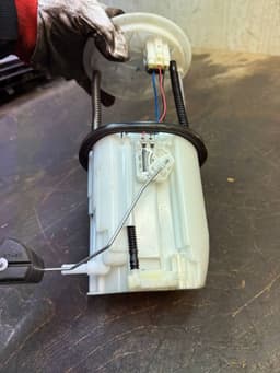 MITSUBISHI 1760A395 1760A472 Fuel delivery pump MITSUBISHI OUTLANDER III (GG, GF, ZJ, ZK, ZL) (2012-2021) — thumbnail 5