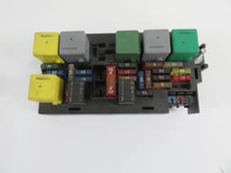 MERCEDES-BENZ A1645402972 1645402972 Fuse box MERCEDES-BENZ R-CLASS (W251) (2006-2013) — thumbnail 1