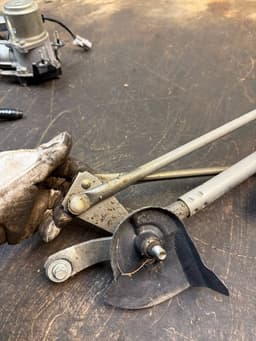 MITSUBISHI 1593005630 8250B085 8251A065 Wiper linkage / mechanism MITSUBISHI OUTLANDER III (GG, GF, ZJ, ZK, ZL) (2012-2021) — thumbnail 4