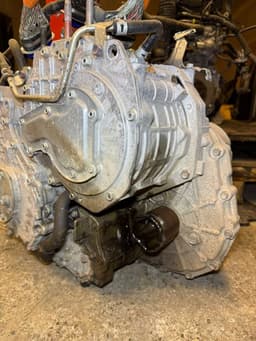 MITSUBISHI 2700A404 Gearbox MITSUBISHI OUTLANDER III (GG, GF, ZJ, ZK, ZL) (2012-2021) — thumbnail 4