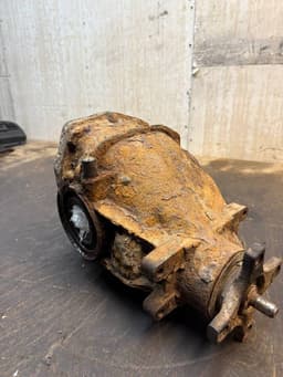 MERCEDES-BENZ A2113504062 2113504062 Rear axle differential MERCEDES-BENZ E-CLASS (W211) (2002-2009) — thumbnail 3