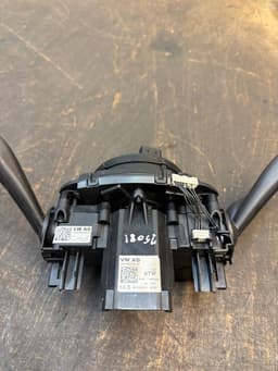 VW 5K0953501CF 5K0953502AB 5K0953569H Indicator/wiper/slip ring switch (stalk) VW TIGUAN I (5N) (2007-2018) — thumbnail 8
