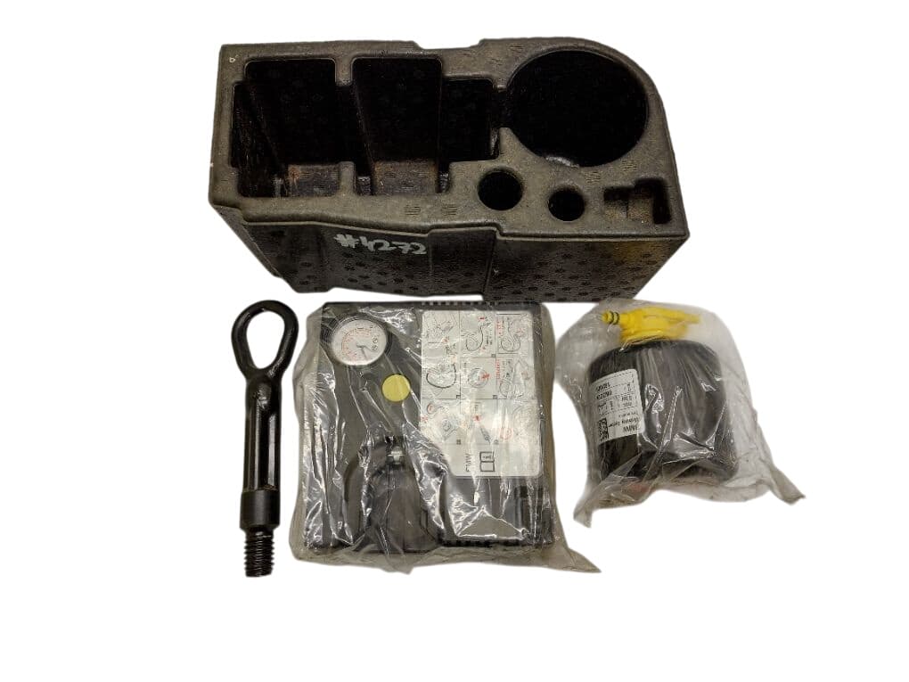 MERCEDES-BENZ 71106852479 71106850380 71106850379 72157953893 Tool Kit MERCEDES-BENZ C-CLASS (W204) (2007-2013)