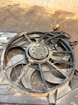 VW 7H0121201BD 0130303917 7H0121207F 3135103487 7H0959455A Radiator Fan Electric VW TRANSPORTER T5 / MULTIVAN (7H, 7E, 7J) (2003-2015) — thumbnail 8