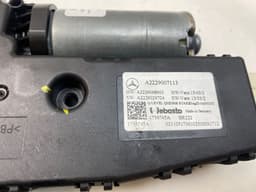 MERCEDES-BENZ A2229007113 A1769068700 Sunroof motor set MERCEDES-BENZ S-CLASS (W222, X222) (2013-2020) — thumbnail 3