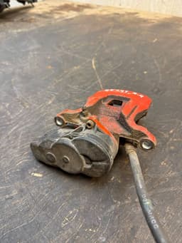 MITSUBISHI 4605B800 Brake caliper rear right MITSUBISHI OUTLANDER III (GG, GF, ZJ, ZK, ZL) (2012-2021) — thumbnail 4