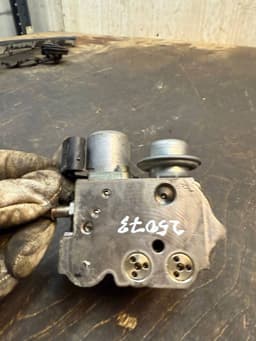 PEUGEOT V758887980 V75888798013C 315232A168 1920LL 1675941280 High pressure pump, petrol PEUGEOT 3008 I (T84) (2009-2016) — thumbnail 6