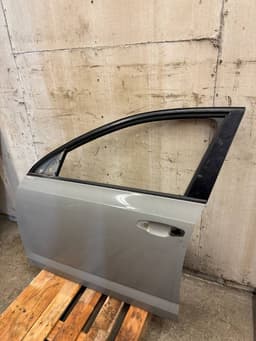 SKODA 5E0831051B 5E0831055A Door Front Left SKODA OCTAVIA III (5E) (2012-2019) — thumbnail 2