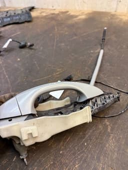 SKODA 5G0837205Q 5L0837885B Door Handle Exterior Front Left SKODA OCTAVIA III (5E) (2012-2019) — thumbnail 3
