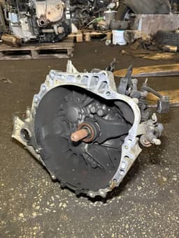 TOYOTA 303002D151 Gearbox TOYOTA AVENSIS (T250) (2003-2008) — thumbnail 3