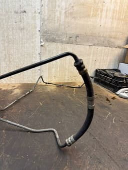 VOLVO 8671397 Power Steering Hose from pump to steering gear VOLVO S60 I (RS) (2000-2010) — thumbnail 4