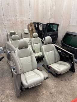 VOLVO Set Of Seats VOLVO XC90 I (2002-2014) — thumbnail 3
