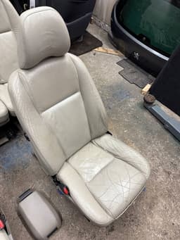 VOLVO Set Of Seats VOLVO XC90 I (2002-2014) — thumbnail 10