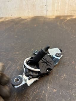 VOLVO 8638163 Wiper Motor bootlid / tailgate VOLVO XC90 I (2002-2014) — thumbnail 3