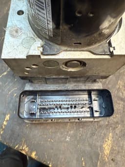 VW 1K0914517DR 1K0907379BL 1K0614517DP ABS hydraulic unit / pump VW GOLF VI (5K) (2008-2013) — thumbnail 5