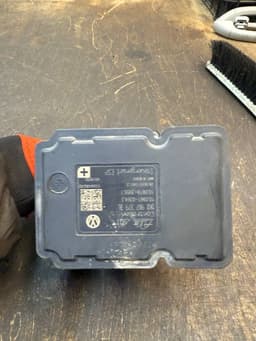 VW 1K0914517DR 1K0907379BL 1K0614517DP ABS hydraulic unit / pump VW GOLF VI (5K) (2008-2013) — thumbnail 8