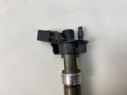 VW 0445116035 0445116034 0986435369 Fuel injector set VW TRANSPORTER T5 / MULTIVAN (7H, 7E, 7J) (2003-2015) — thumbnail 3