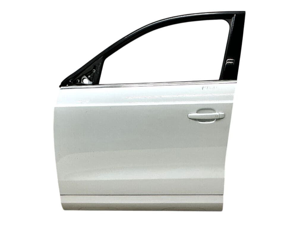 8U0831311B Door Front Left AUDI Q3 (8U) (2011-2018)