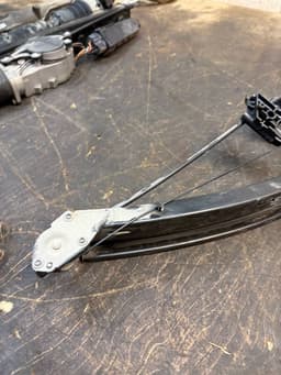 LANCIA 68079909AA 68060499ADA PN5913297AA 5913297AA Sliding door electric motor left LANCIA VOYAGER (404) (2011-2016) — thumbnail 3