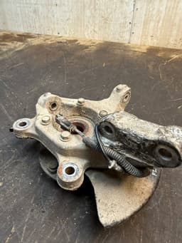 LANCIA K04743569AE 04743569AE Wheel bearing housing front left LANCIA VOYAGER (404) (2011-2016) — thumbnail 8
