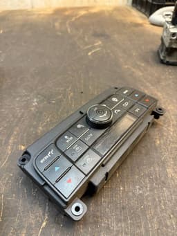 LANCIA P68111337AF 68111337AF 68111337AG 068111337AF 068111337AG 5HB010802-24 K68111337AF K68111337AG P68111337AF P68111337AG Heater control panel LANCIA VOYAGER (404) (2011-2016) — thumbnail 5