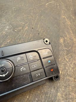 LANCIA P68111337AF 68111337AF 68111337AG 068111337AF 068111337AG 5HB010802-24 K68111337AF K68111337AG P68111337AF P68111337AG Heater control panel LANCIA VOYAGER (404) (2011-2016) — thumbnail 6