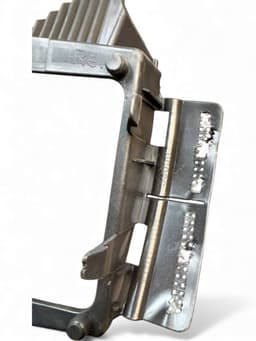 MERCEDES-BENZ A2138851304 2138851304 2138851404 A2138851404 BLIND SPOT radar sensor MERCEDES-BENZ E-CLASS (W213) (2016-2023) — thumbnail 5