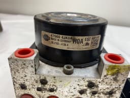 NISSAN 28515826043 28.5158-2604.3 06210241364 06.2102-4136.4 ABS hydraulic unit / pump NISSAN NAVARA III / NP300 (D23) (2014-) — thumbnail 3