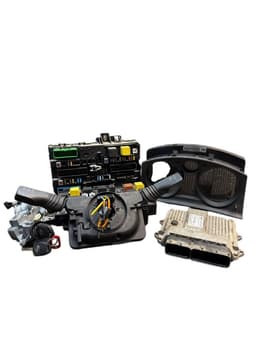 OPEL 55205542 13206745 13220830 13225956 Engine Control Unit / module (ECU) OPEL ASTRA H (2004-2014) — thumbnail 1