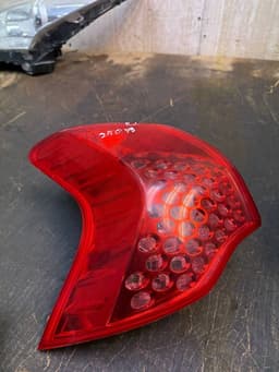 PEUGEOT 6350HC Tail light left PEUGEOT 3008 I (T84) (2009-2016) — thumbnail 2